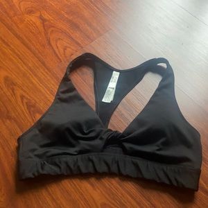 NWOT Victoria’s Secret Gym to Swim Bra Size L